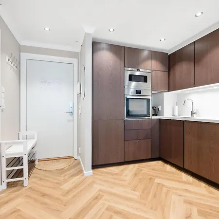 Modern In Centre 公寓