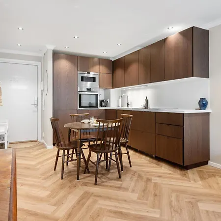 アパート Modern In Centre ベルゲン